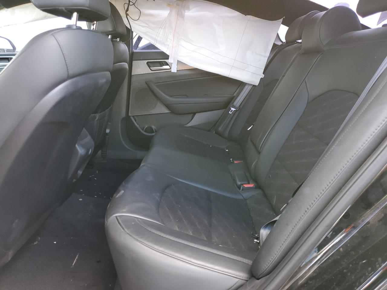 2018 Hyundai Sonata Sport VIN: 5NPE34AF7JH609372 Lot: 40920134