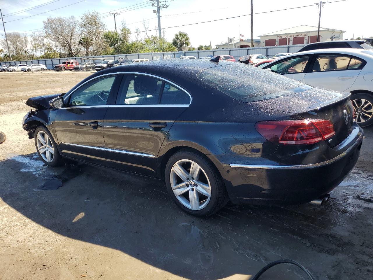 2015 Volkswagen Passat CC - Image 2