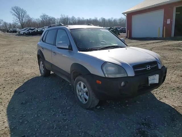 2005 Hyundai Tucson Gls VIN: KM8JN72DX5U061768 Lot: 46181114