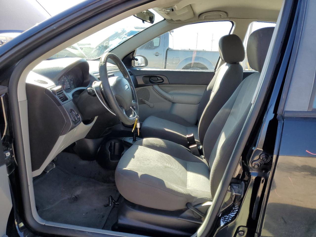 1FAFP34N67W216140 2007 Ford Focus Zx4