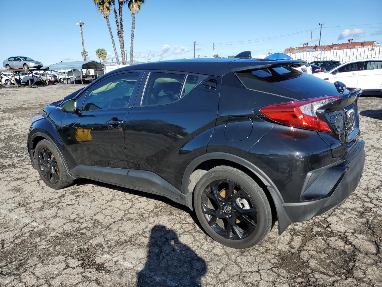 JTNKHMBX2M1108988 2021 Toyota C-Hr Xle