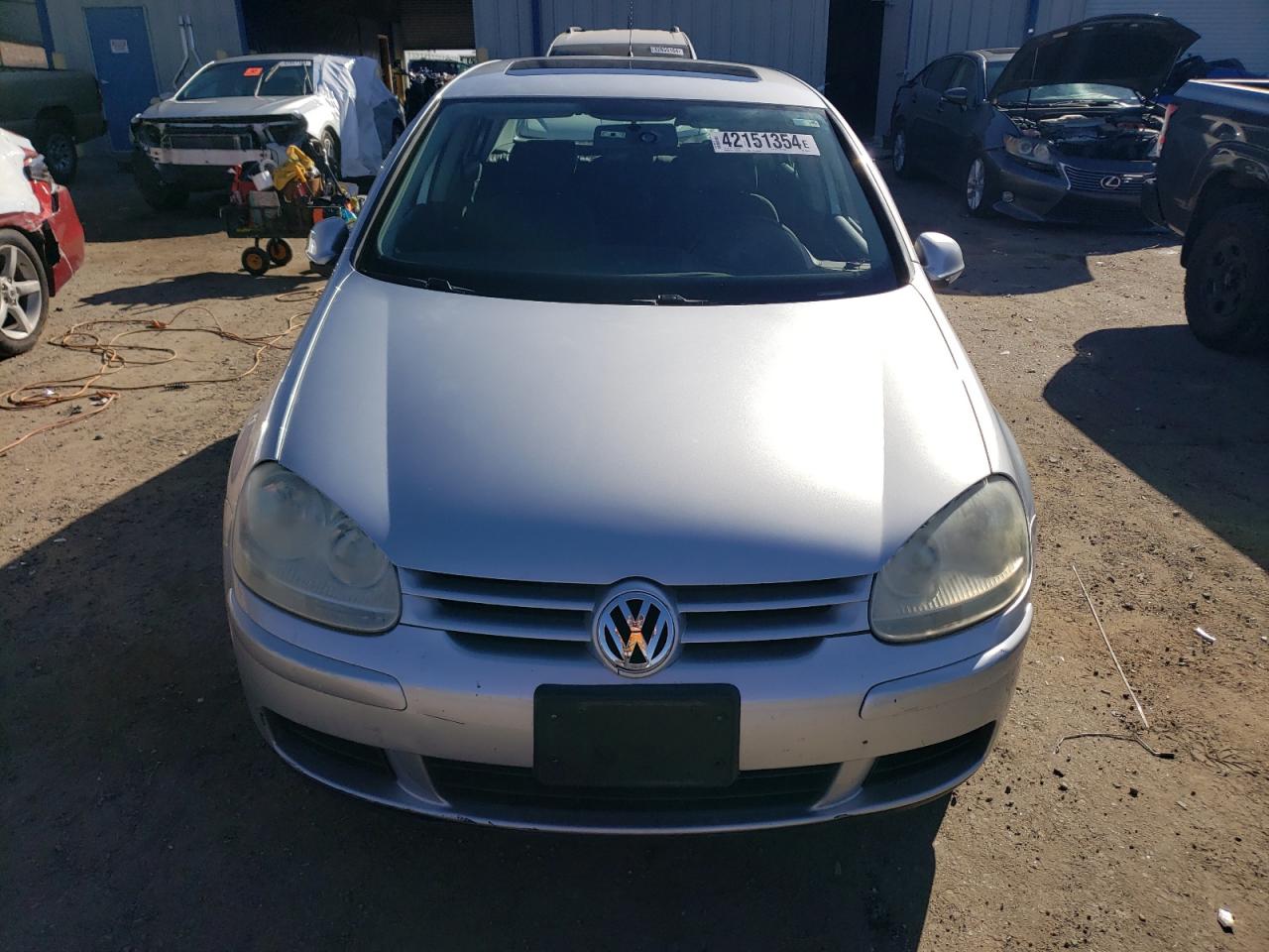 2007 Volkswagen Rabbit VIN: WVWDS71KX7W052439 Lot: 42151354