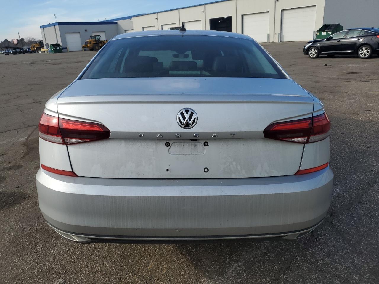 2020 Volkswagen Passat Se VIN: 1VWSA7A36LC015058 Lot: 43873204