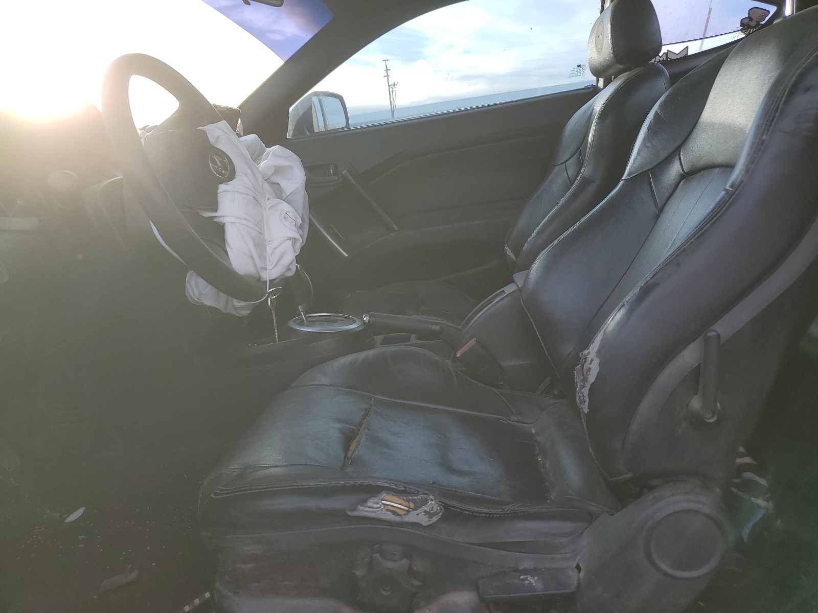 KMHHN65F63U025918 2003 Hyundai Tiburon Gt