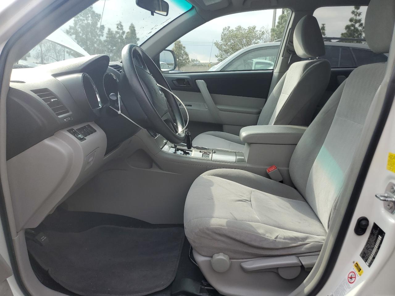 2011 Toyota Highlander Base VIN: 5TDZA3EH2BS011893 Lot: 44758804