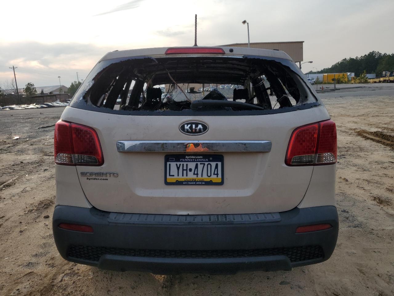 2012 Kia Sorento Base VIN: 5XYKTCA6XCG192742 Lot: 43524354