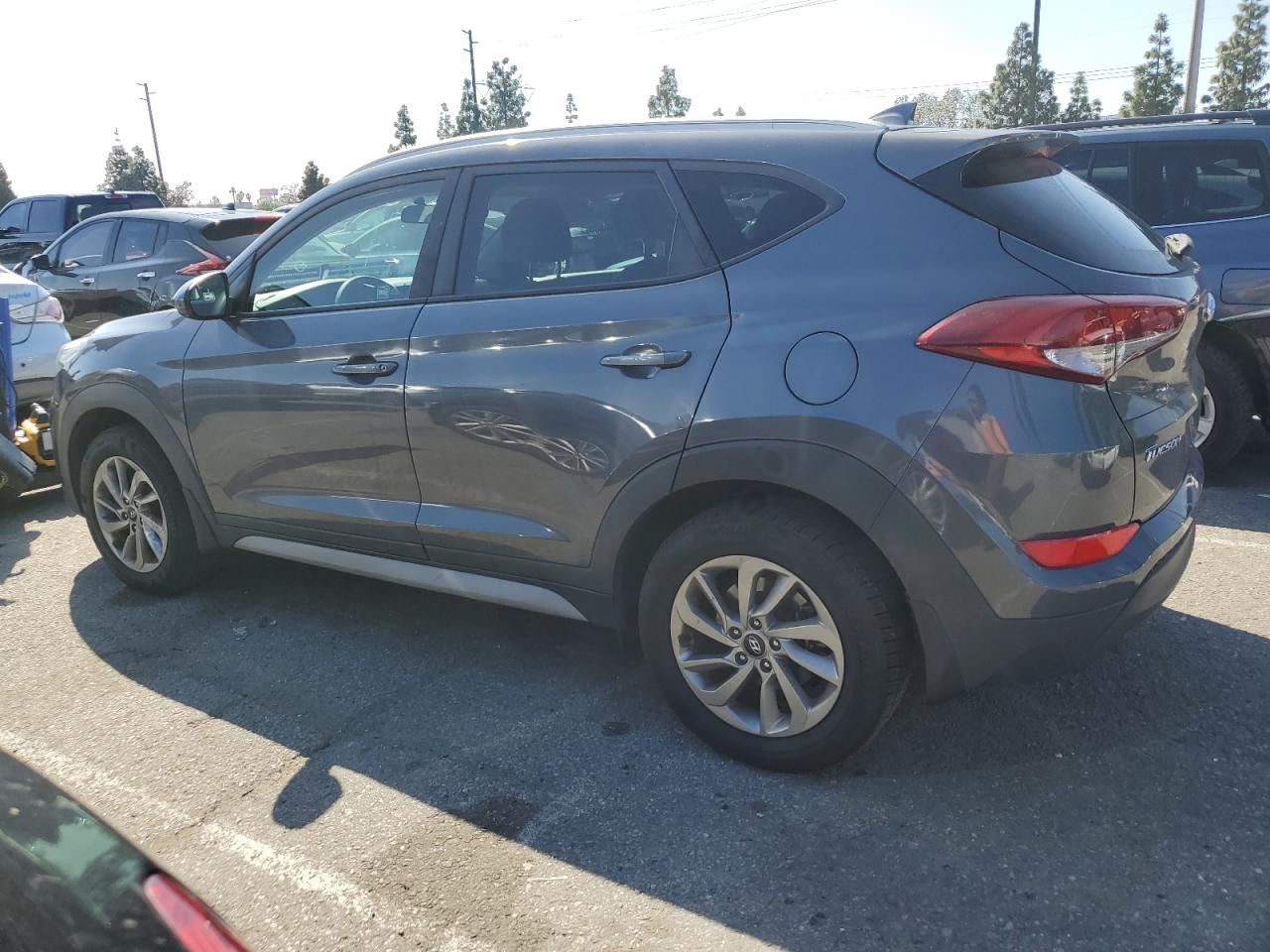 2018 Hyundai Tucson Sel VIN: KM8J33A46JU810477 Lot: 44960154