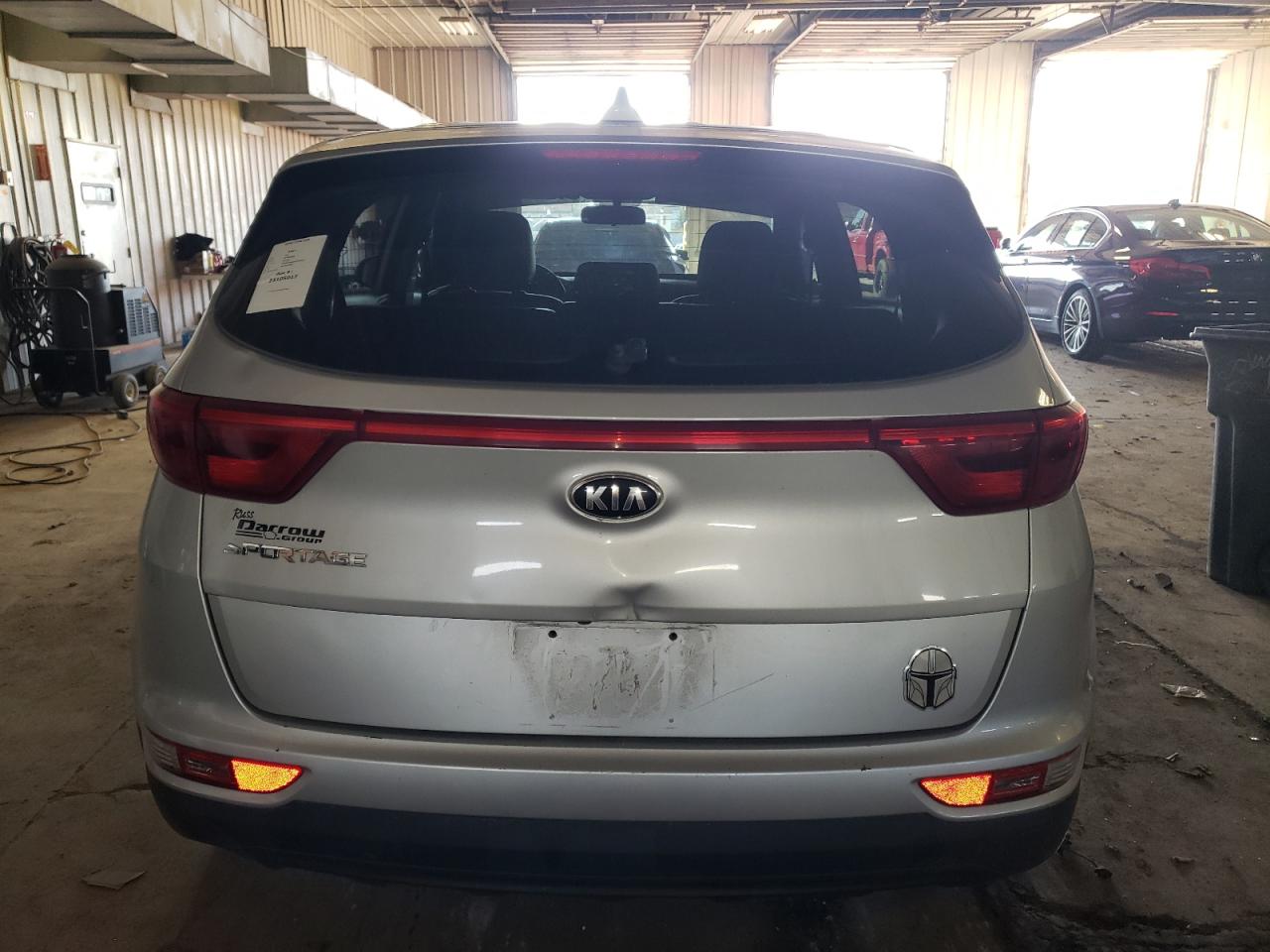 KNDPMCAC1H7128117 2017 Kia Sportage Lx