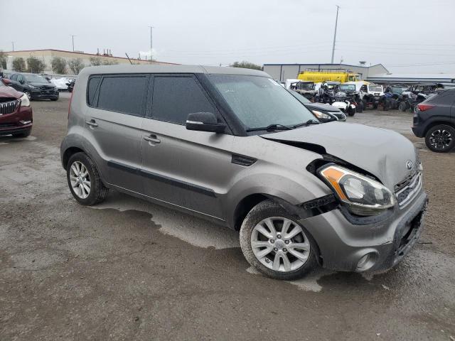 Parquets KIA SOUL 2013 Szary