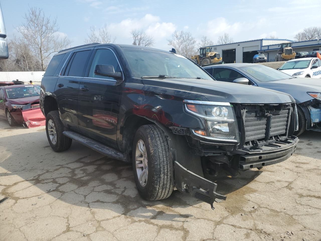 2019 Chevrolet Tahoe K1500 Lt VIN: 1GNSKBKC5KR176165 Lot: 43911904