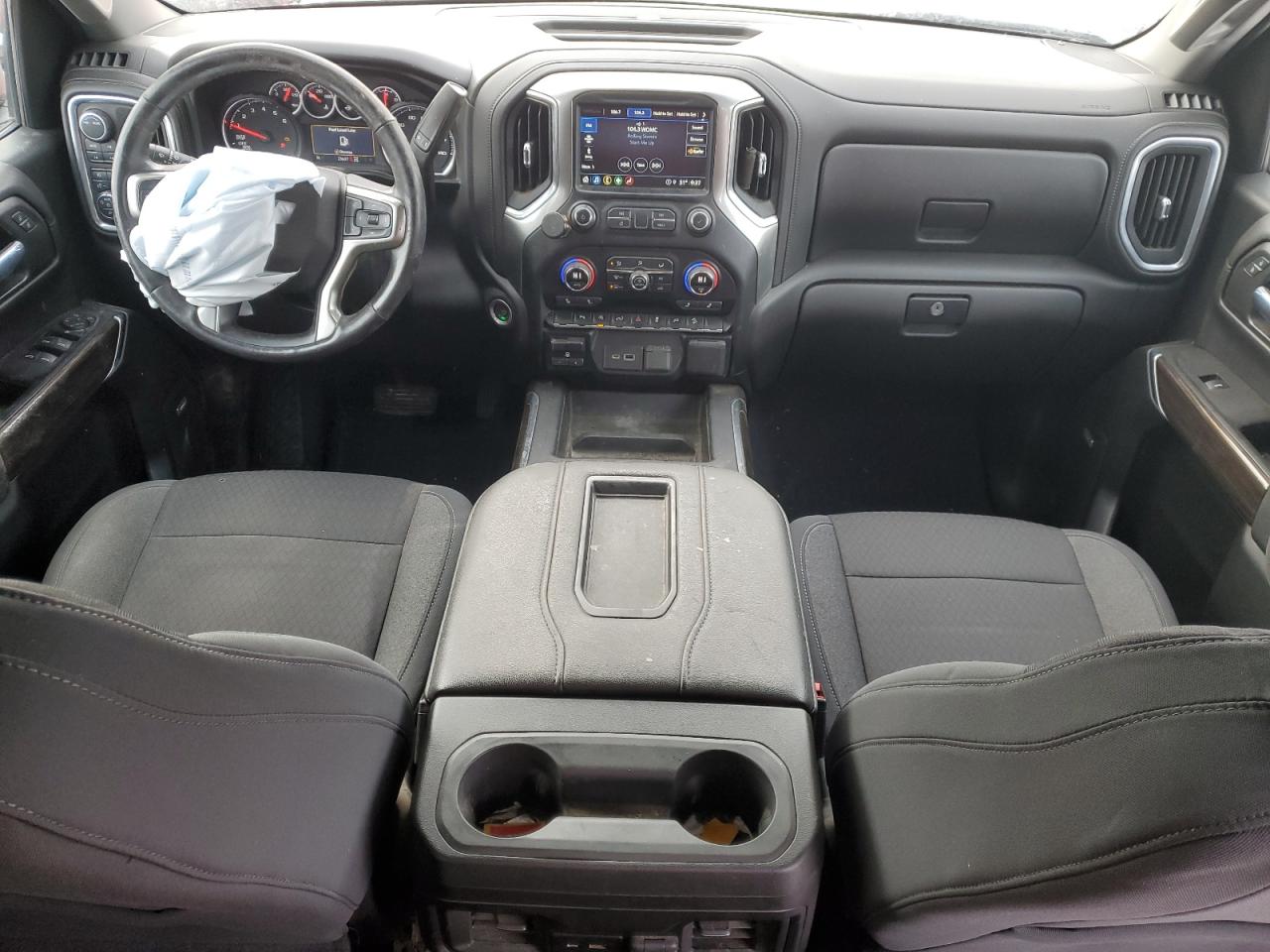2021 Chevrolet Silverado - Image 8