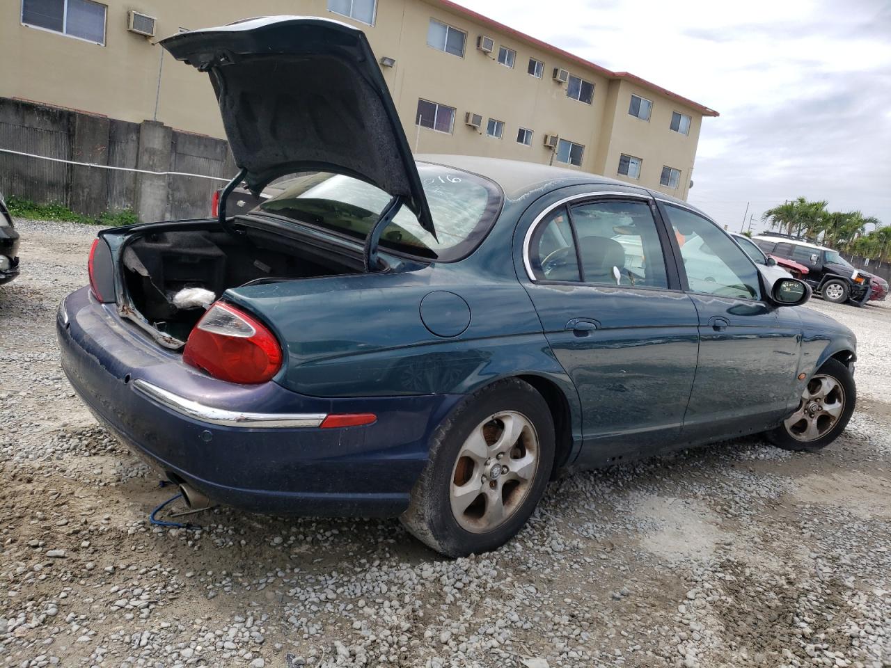 2002 Jaguar S-Type VIN: SAJDA01N02FM30167 Lot: 59650934