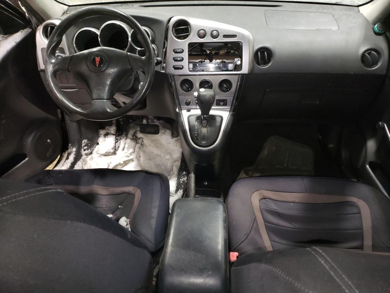 2003 Pontiac Vibe - Image 8