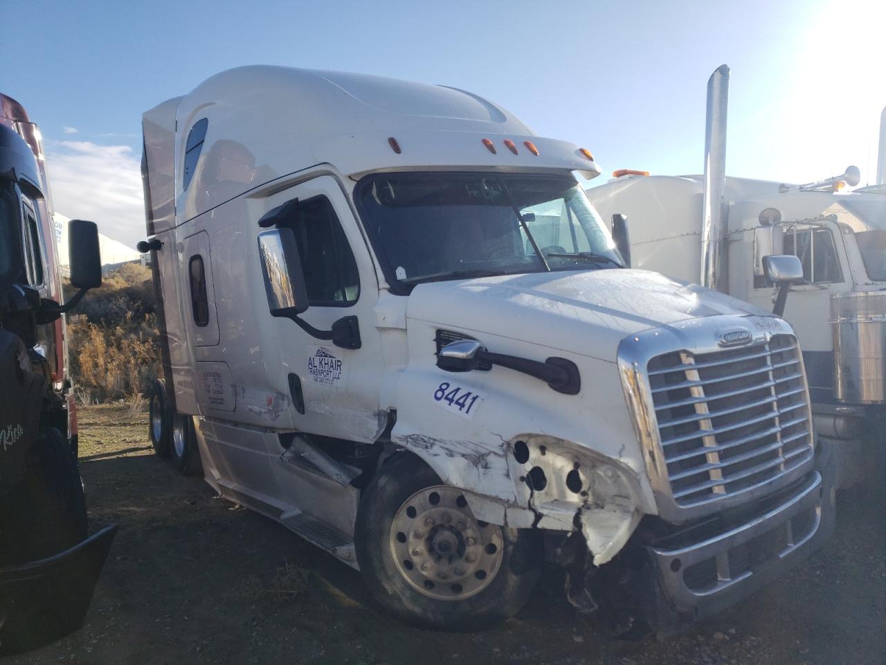 2016 Freightliner Cascadia 113 VIN: 1FUJGHDV8GLHM8441 Lot: 42703114