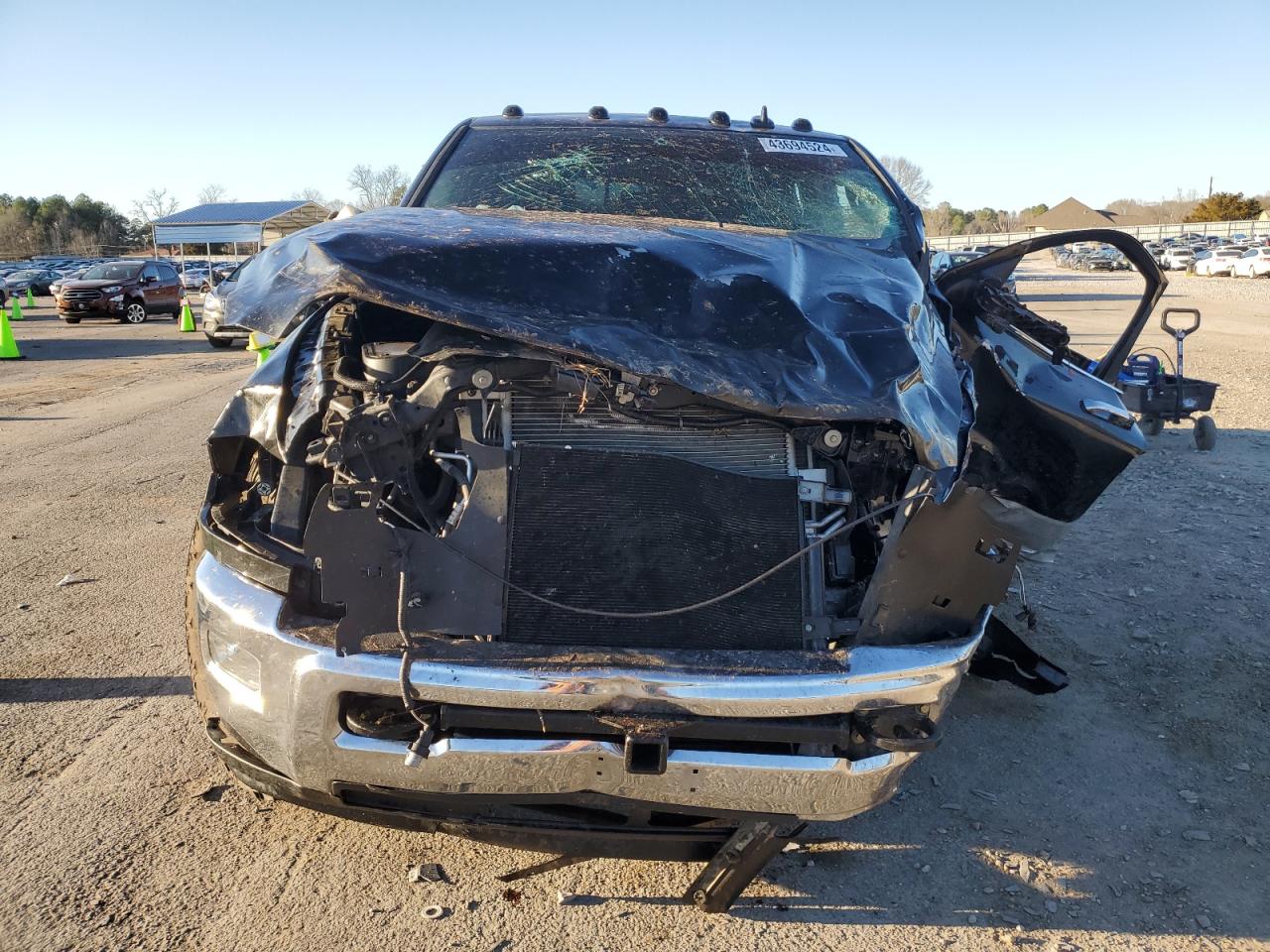 2018 RAM 2500 - Image 5
