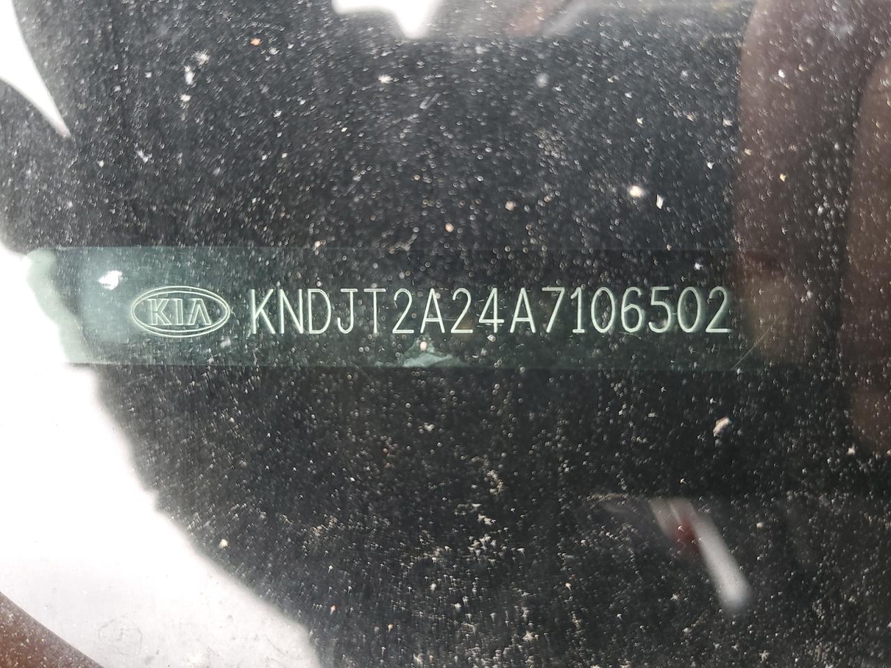 2010 Kia Soul + VIN: KNDJT2A24A7106502 Lot: 44425664