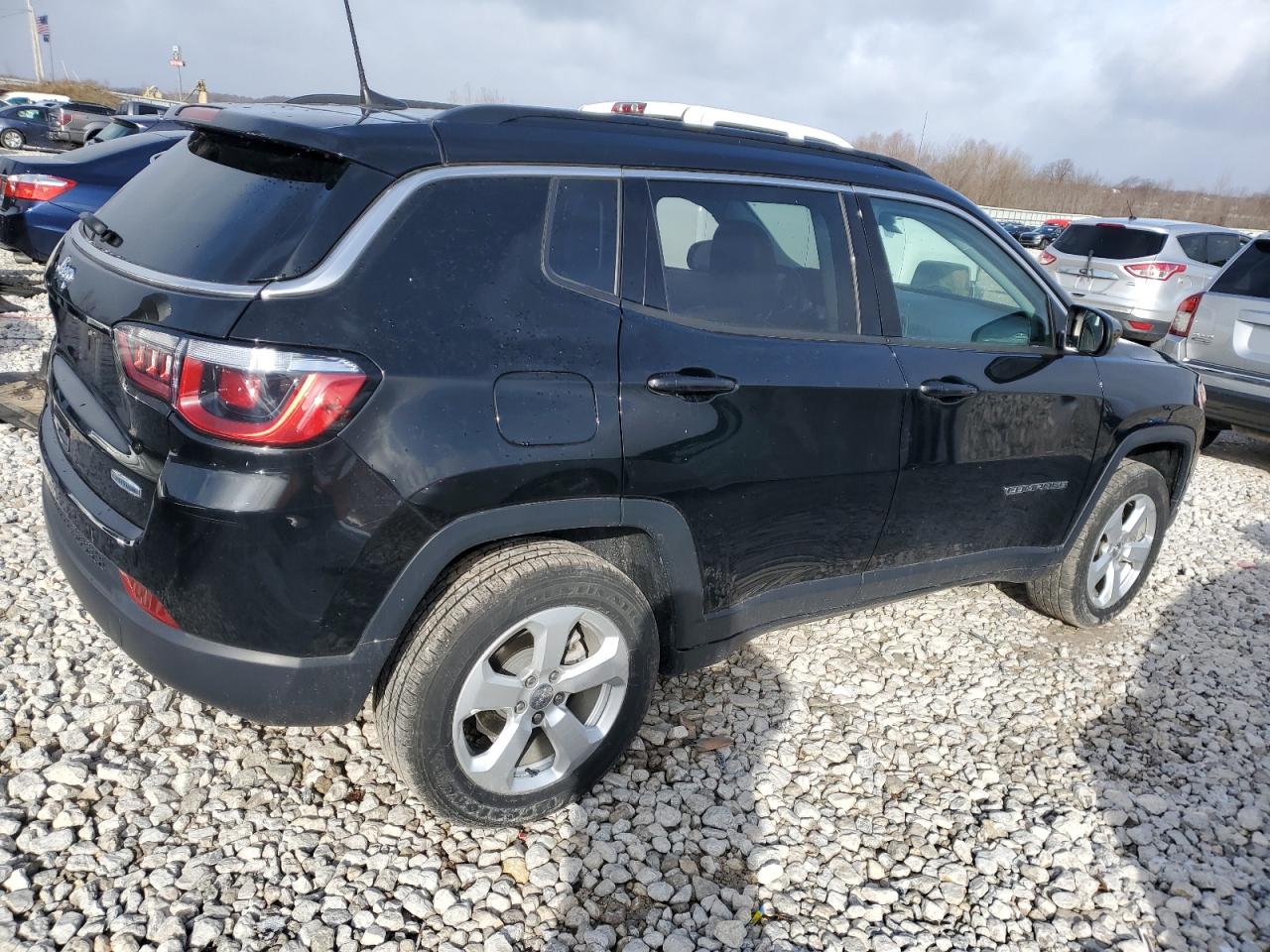 2020 Jeep Compass Latitude VIN: 3C4NJDBB0LT117500 Lot: 44345784