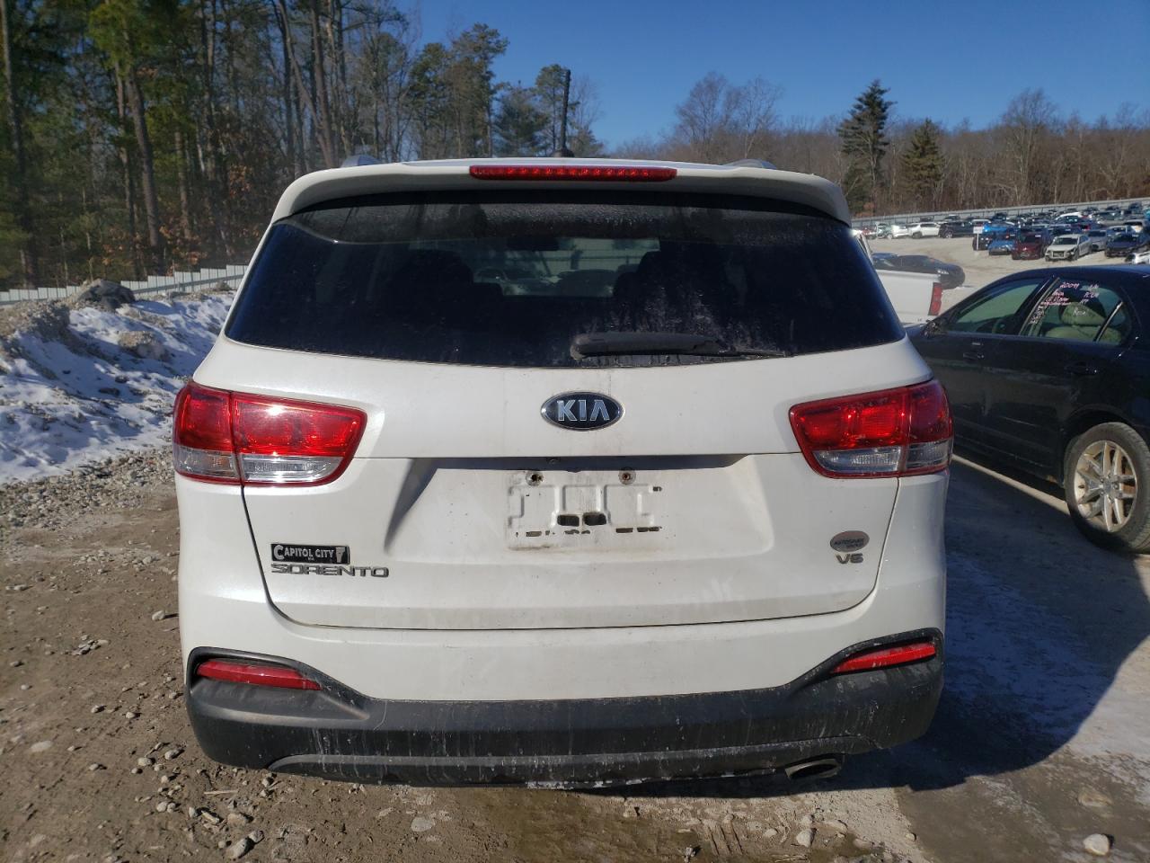 5XYPGDA52HG326528 2017 Kia Sorento Lx