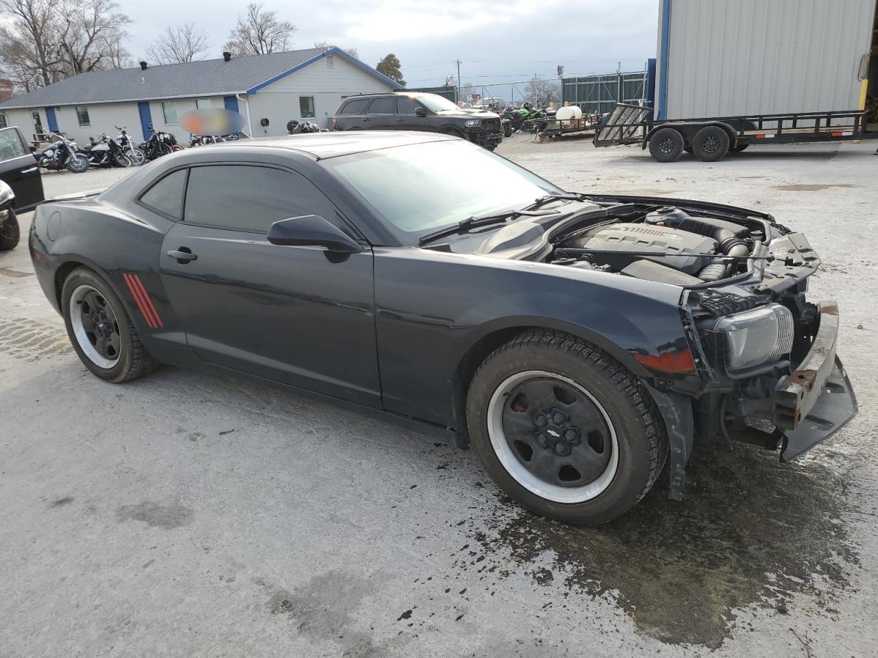 2013 Chevrolet Camaro Ls VIN: 2G1FA1E38D9193972 Lot: 43979644