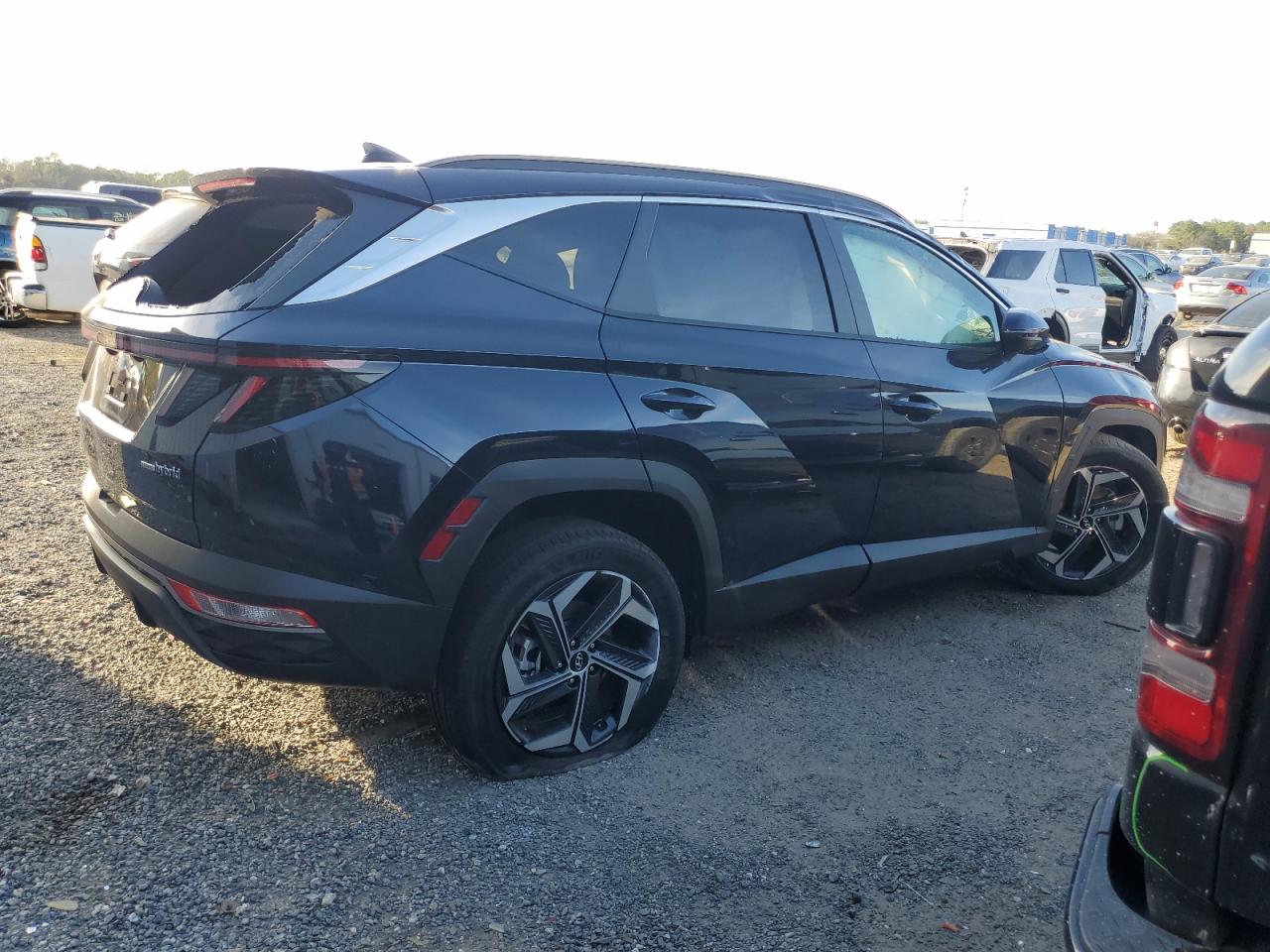2024 Hyundai Tucson - Image 3