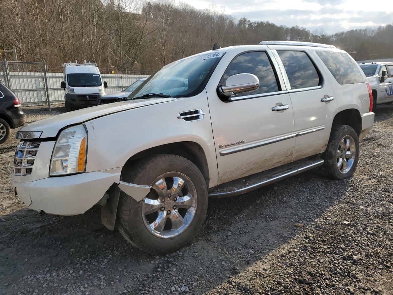 2007 Cadillac Escalade Luxury VIN: 1GYFK63807R342492 Lot: 43935284