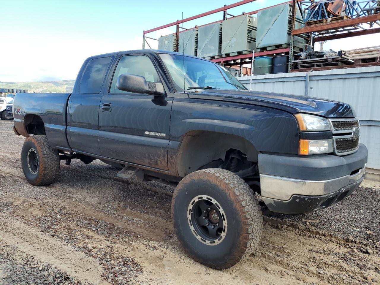 2005 Chevrolet Silverado K2500 Heavy Duty VIN: 1GCHK29U95E298802 Lot: 42348454