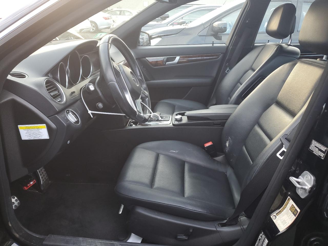 2013 Mercedes-Benz C 300 4Matic VIN: WDDGF8AB1DR260376 Lot: 41398394