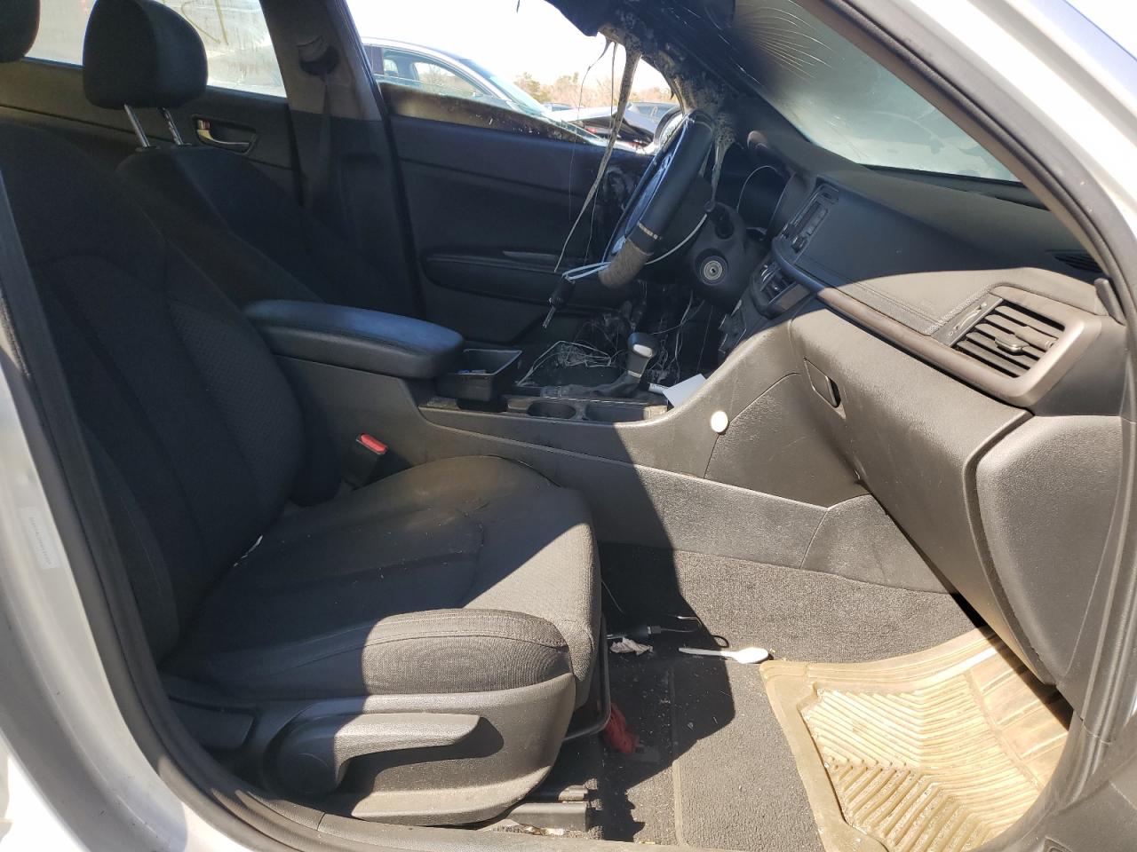 2017 Kia Optima Lx VIN: 5XXGT4L35HG134337 Lot: 72941654