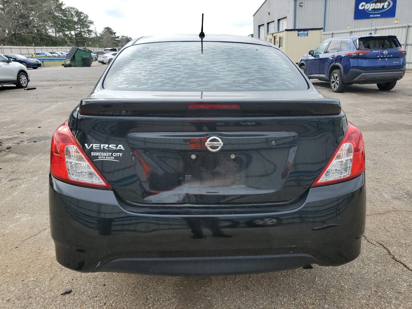 3N1CN7AP1JL831923 2018 Nissan Versa S