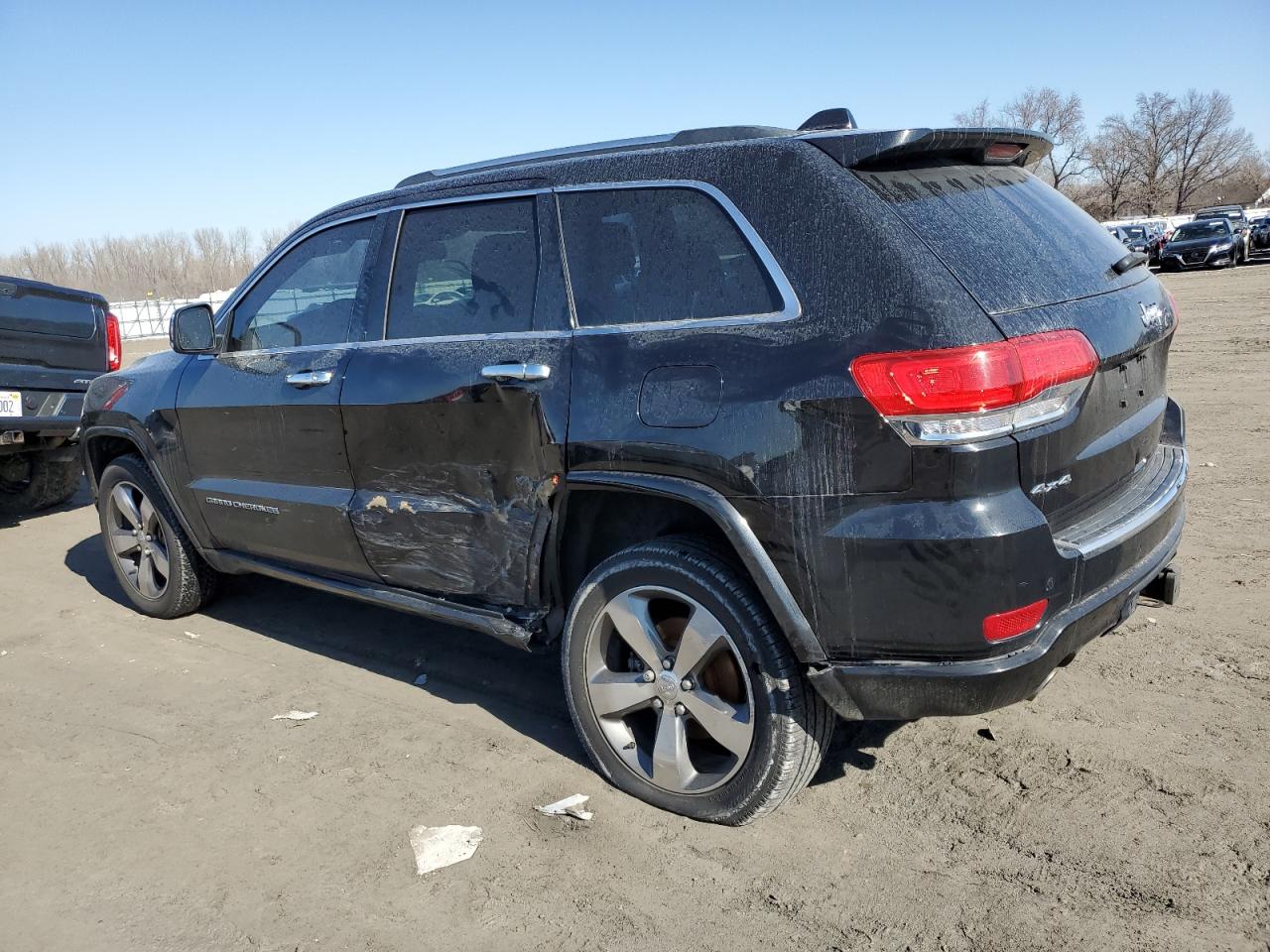 2015 Jeep Grand Cherokee Overland VIN: 1C4RJFCGXFC798045 Lot: 42703094