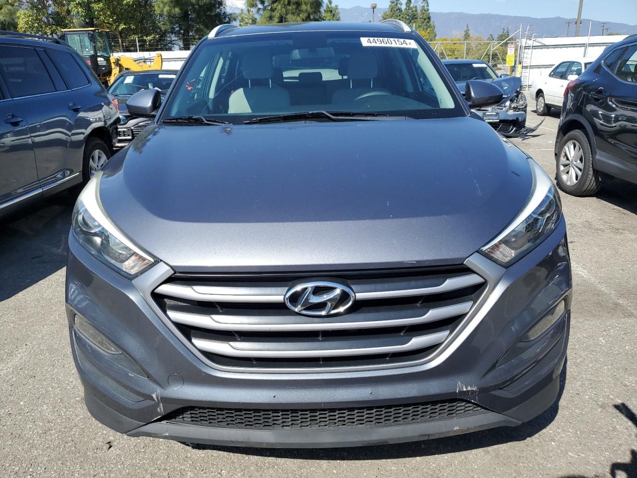 2018 Hyundai Tucson Sel VIN: KM8J33A46JU810477 Lot: 44960154