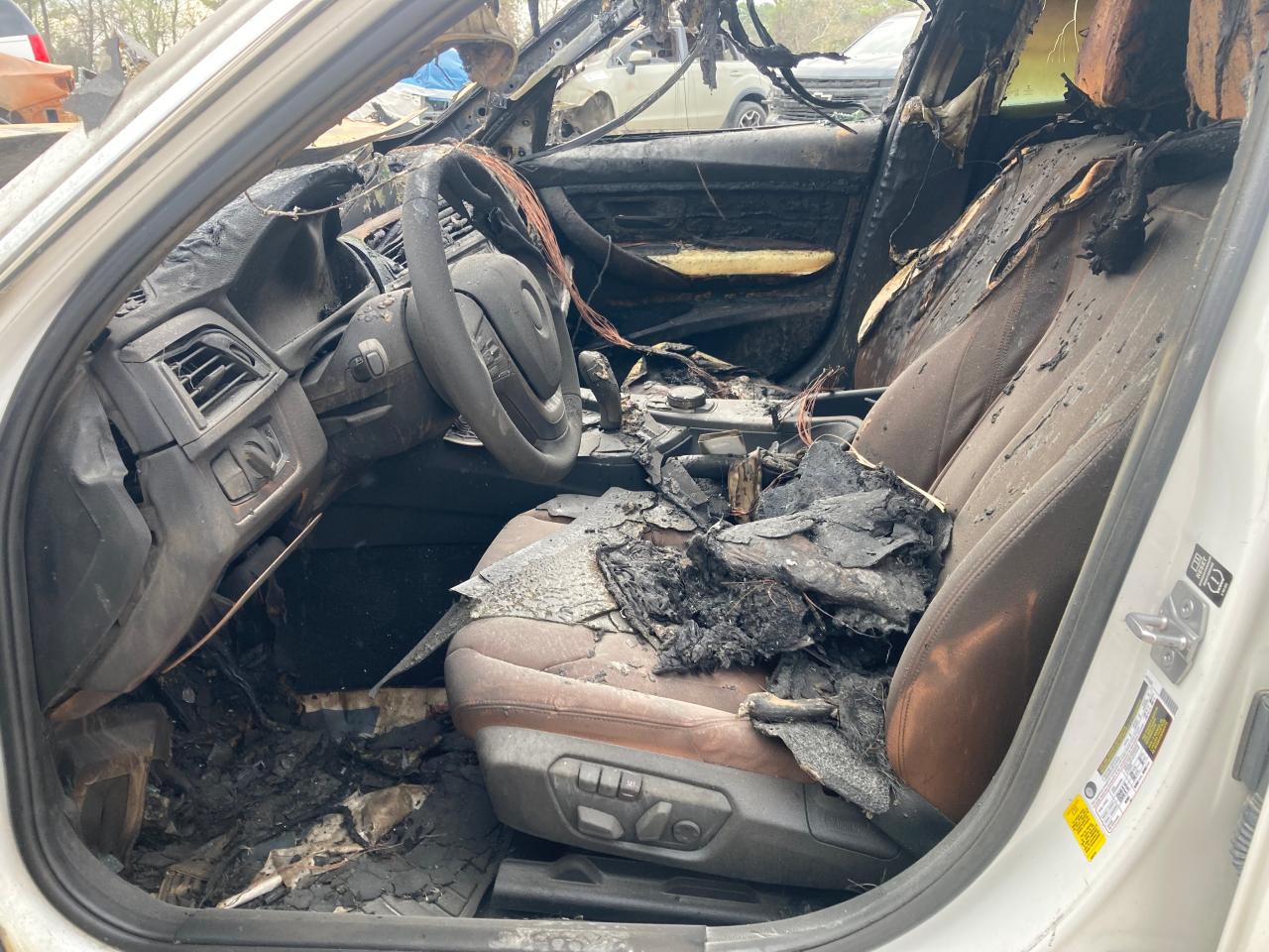 2015 BMW 328 I VIN: WBA3A5C52FF607129 Lot: 43404214