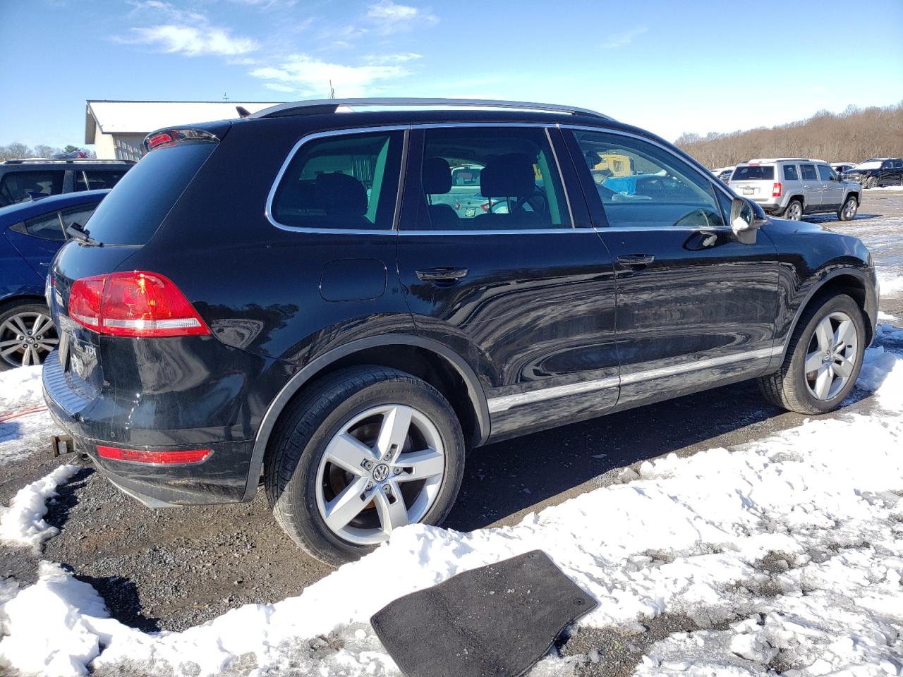 2012 Volkswagen Touareg V6 Tdi VIN: WVGFK9BP7CD003828 Lot: 58646624