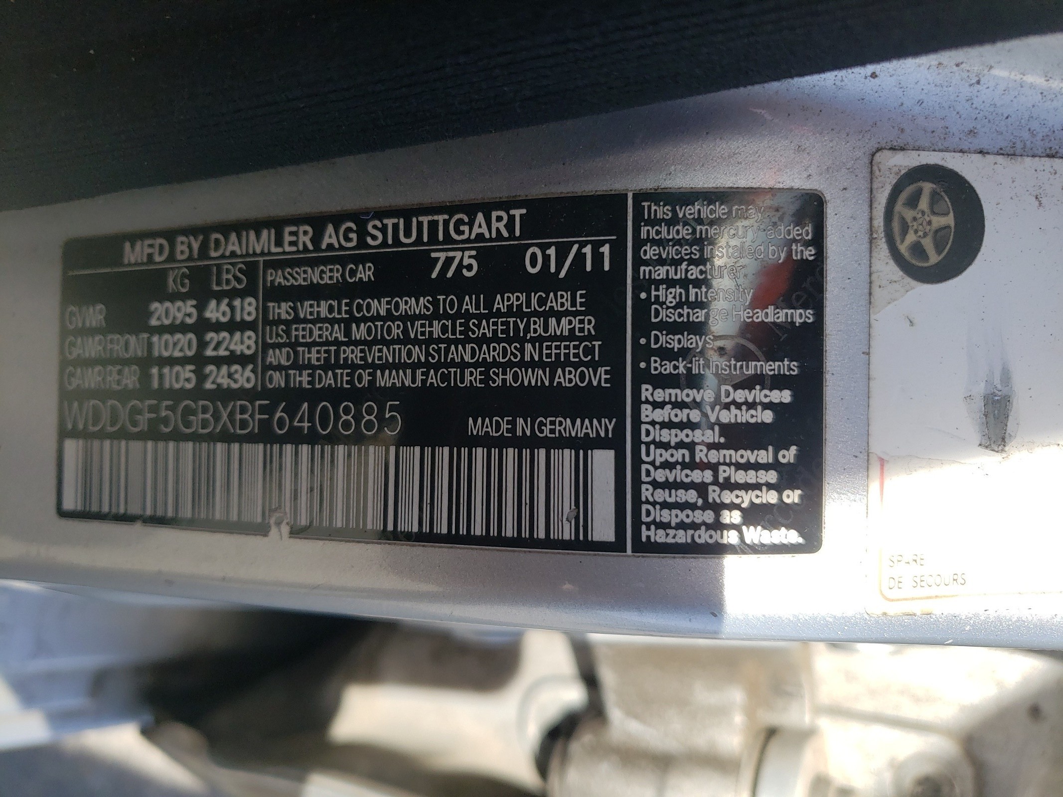 WDDGF5GBXBF640885 2011 Mercedes-Benz C 350