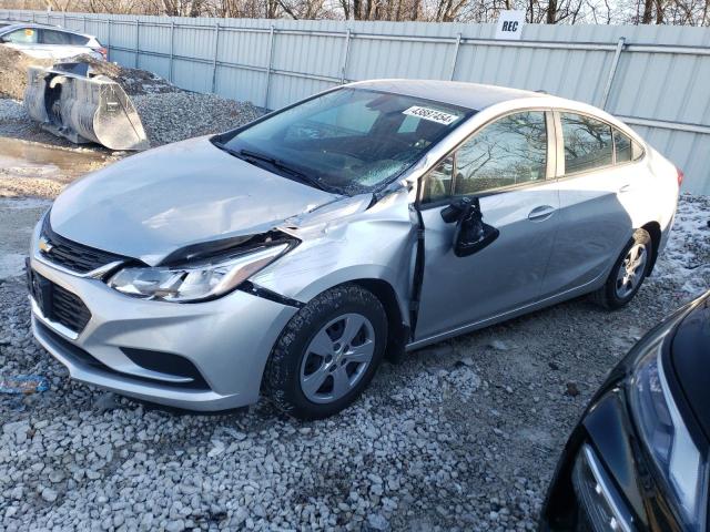  CHEVROLET CRUZE 2018 Srebrny