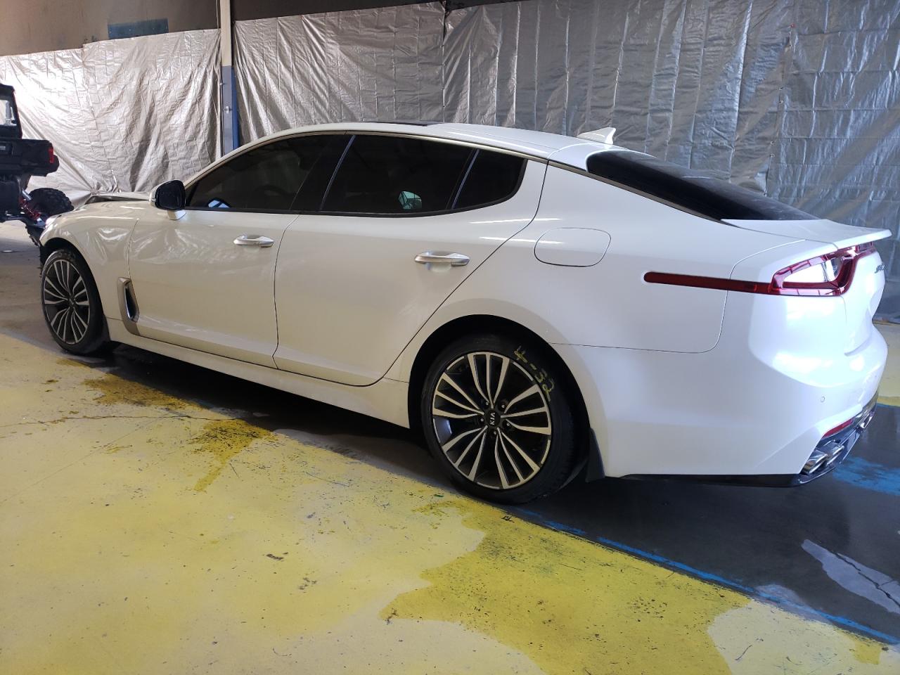 2018 Kia Stinger Premium VIN: KNAE25LA9J6041014 Lot: 43298344
