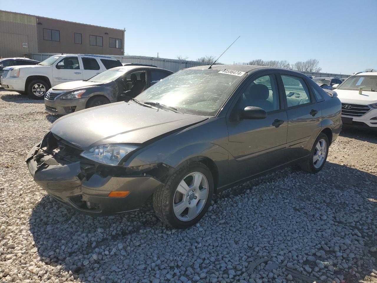 2005 Ford Focus Zx4 VIN: 1FAFP34N05W300273 Lot: 44596474