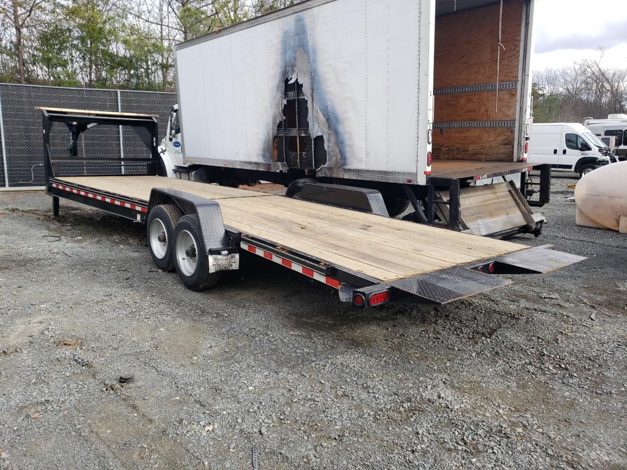 2023 Kaufman Trailer VIN: 7UZFD2627RL002367 Lot: 40271764