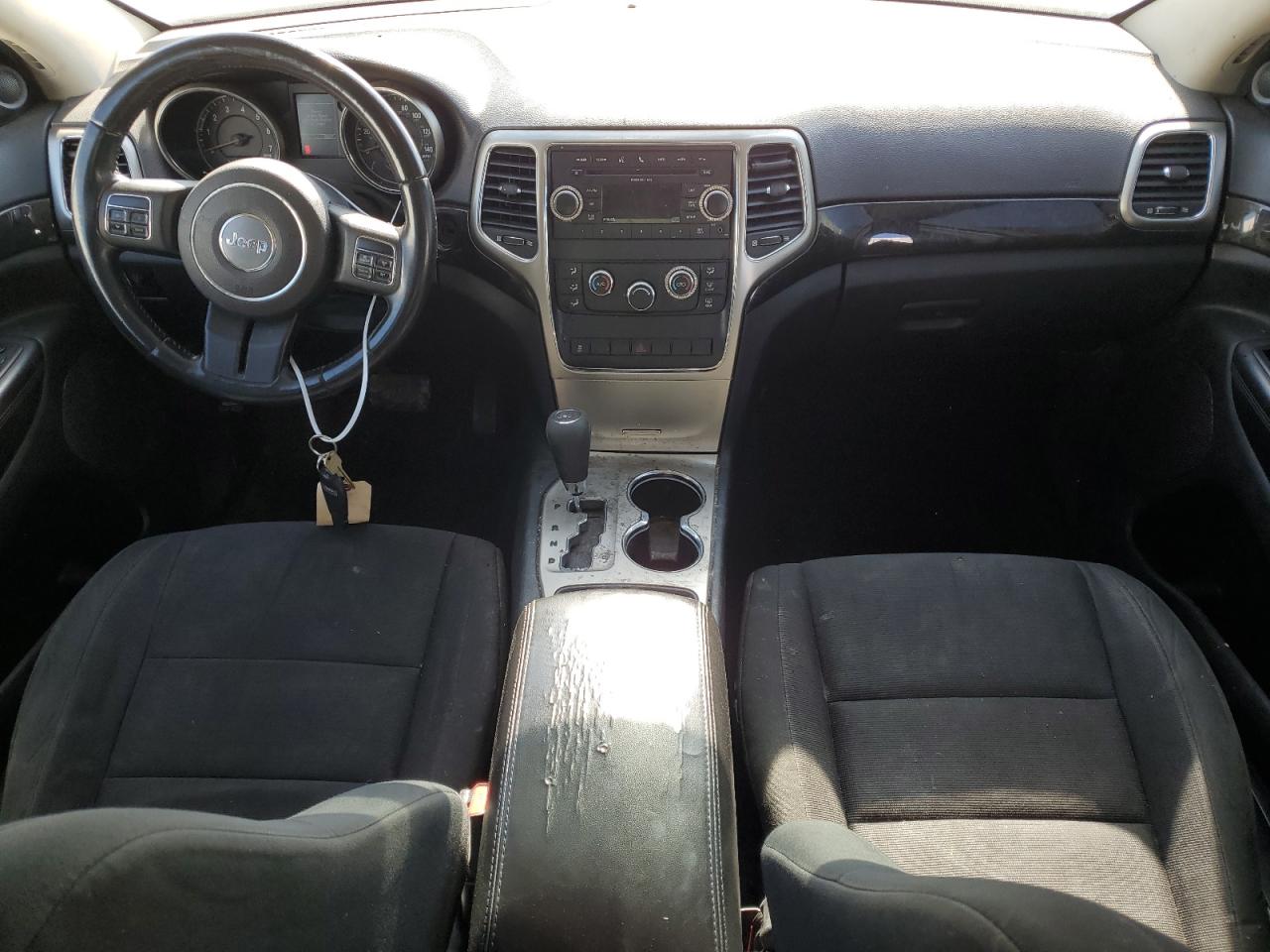 2011 Jeep Grand Cherokee - Image 8