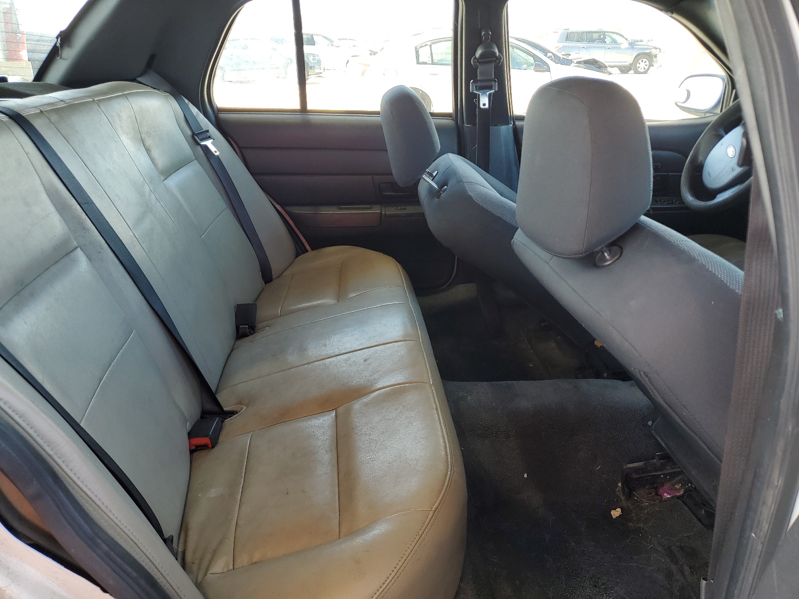 2FAHP71V38X156828 2008 Ford Crown Victoria Police Interceptor