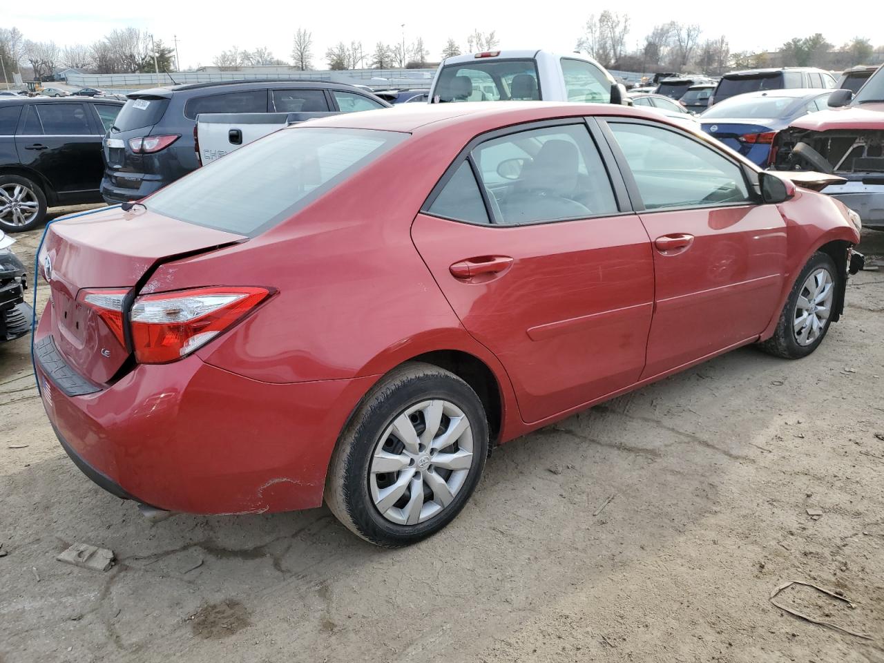 2015 Toyota Corolla L VIN: 5YFBURHE6FP256286 Lot: 42098594