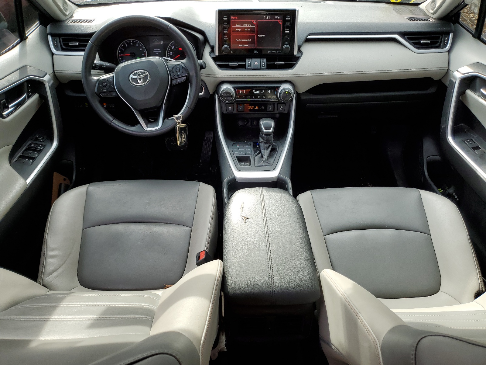 2T3A1RFVXLW094946 2020 Toyota Rav4 Xle Premium