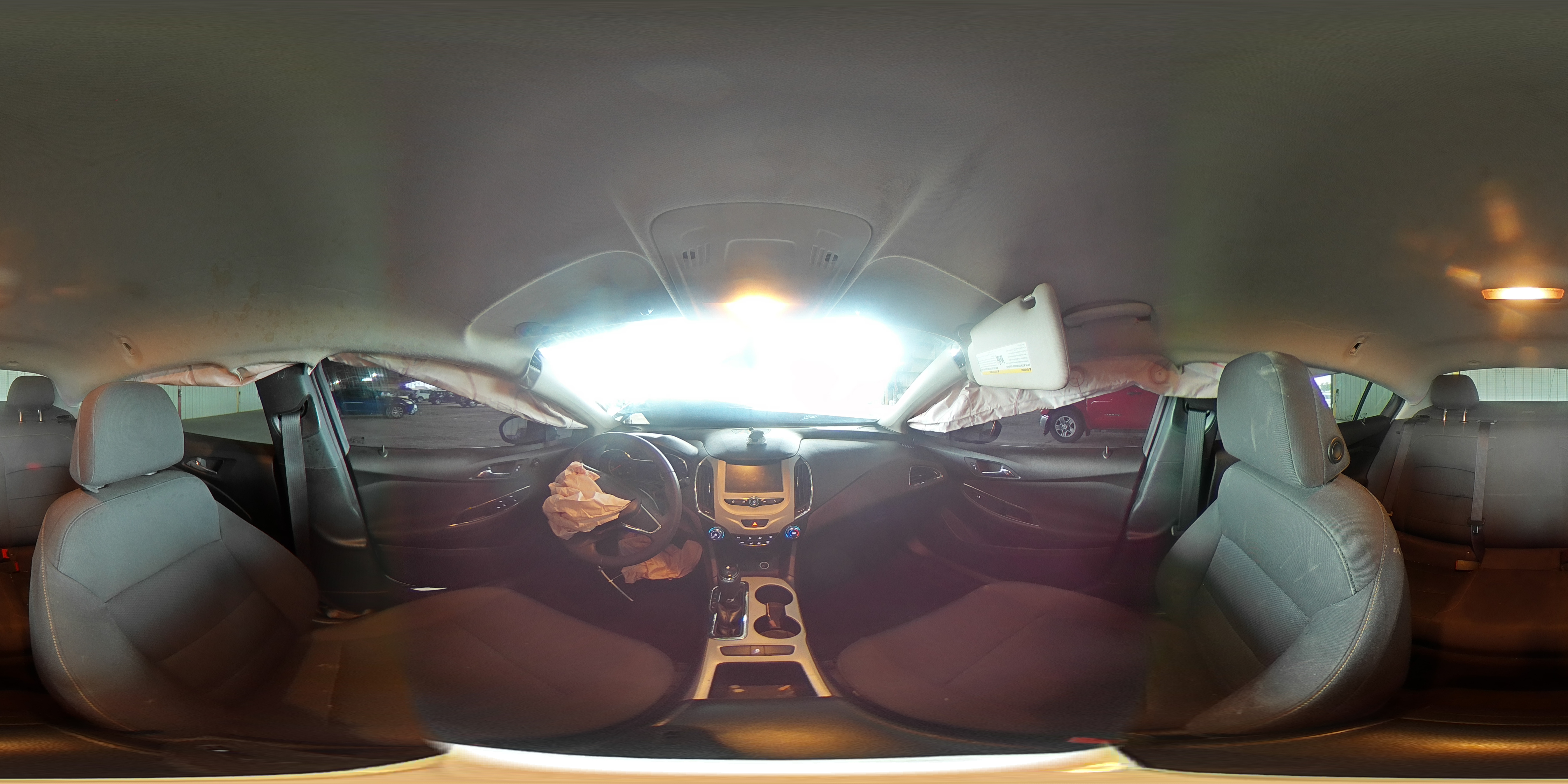 2018 Chevrolet Cruze - Image 13