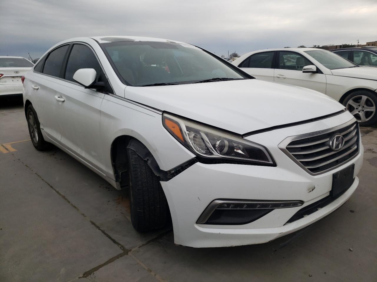 2015 Hyundai Sonata - Image 4