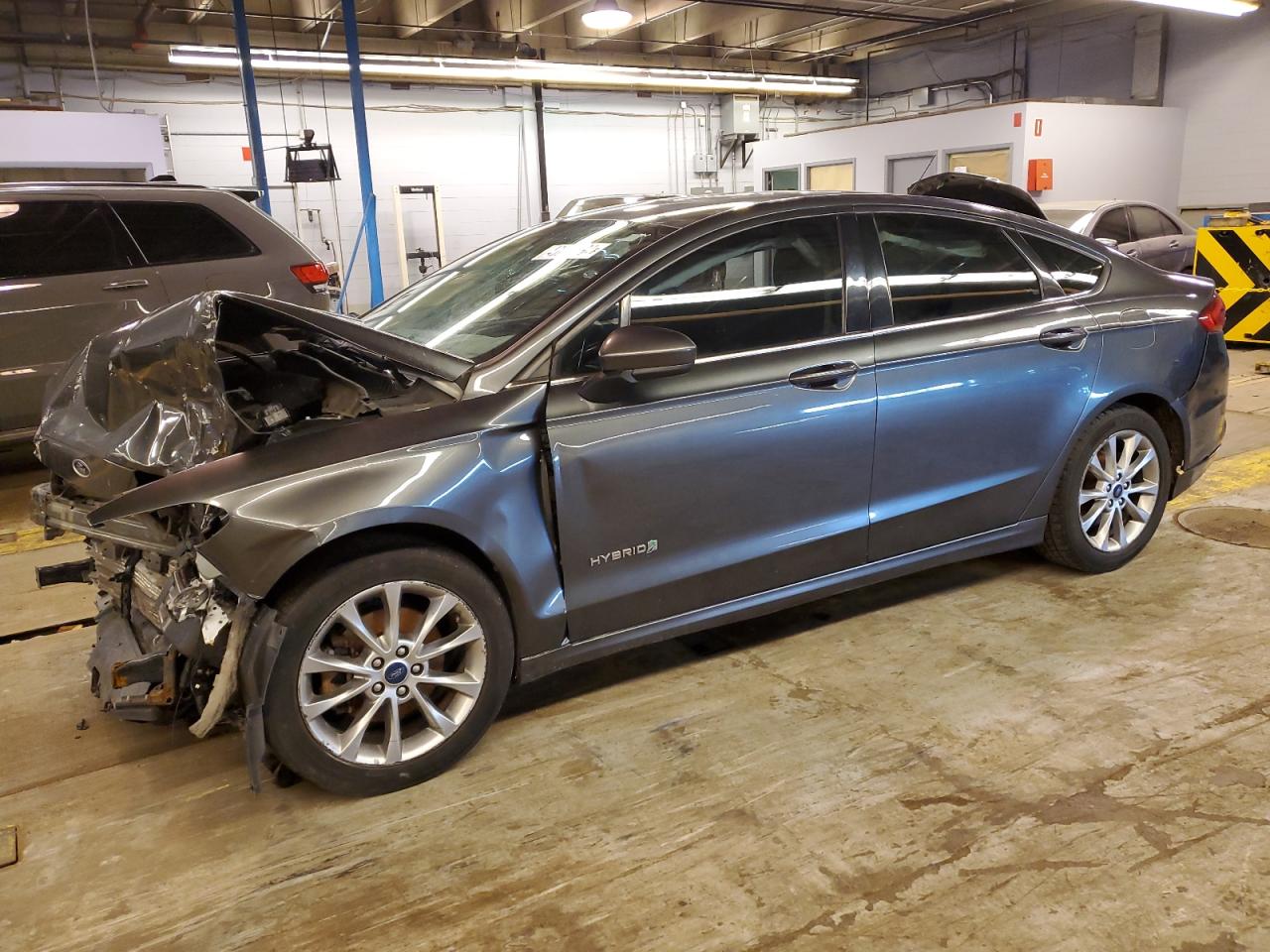 3FA6P0LU3HR234381 2017 FORD FUSION - Image 1