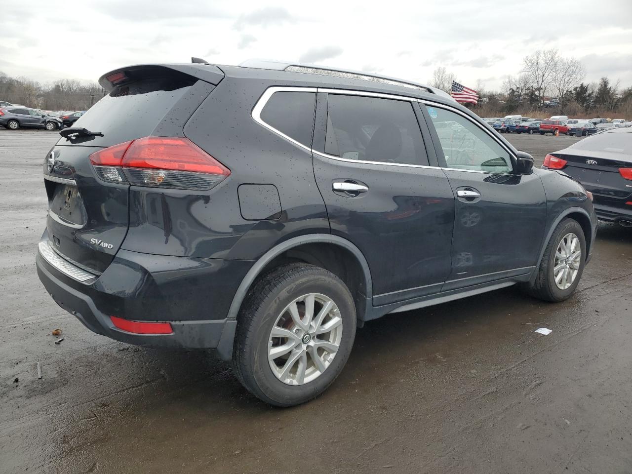 2017 Nissan Rogue S VIN: JN8AT2MV8HW027229 Lot: 41272024