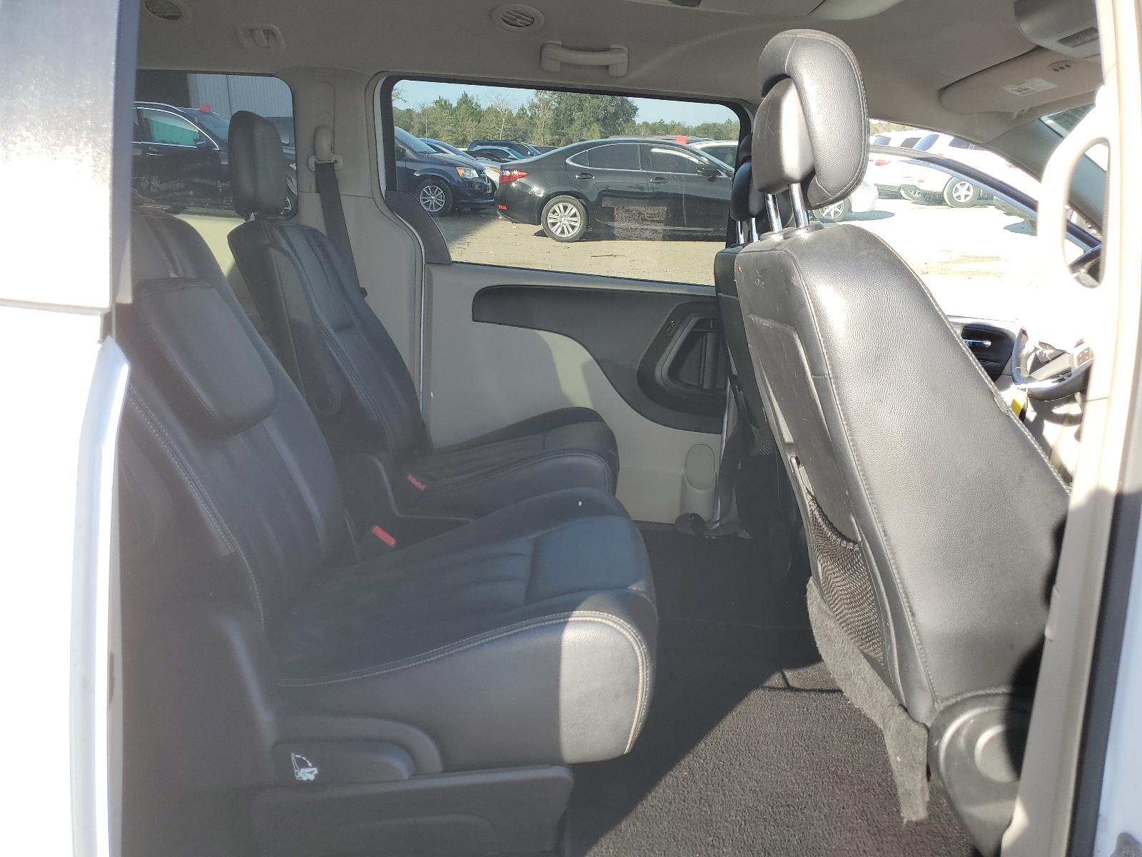 2C4RC1BG1ER220887 2014 Chrysler Town & Country Touring