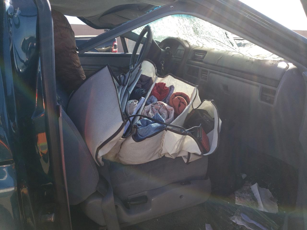 1997 Ford F250 - Image 10