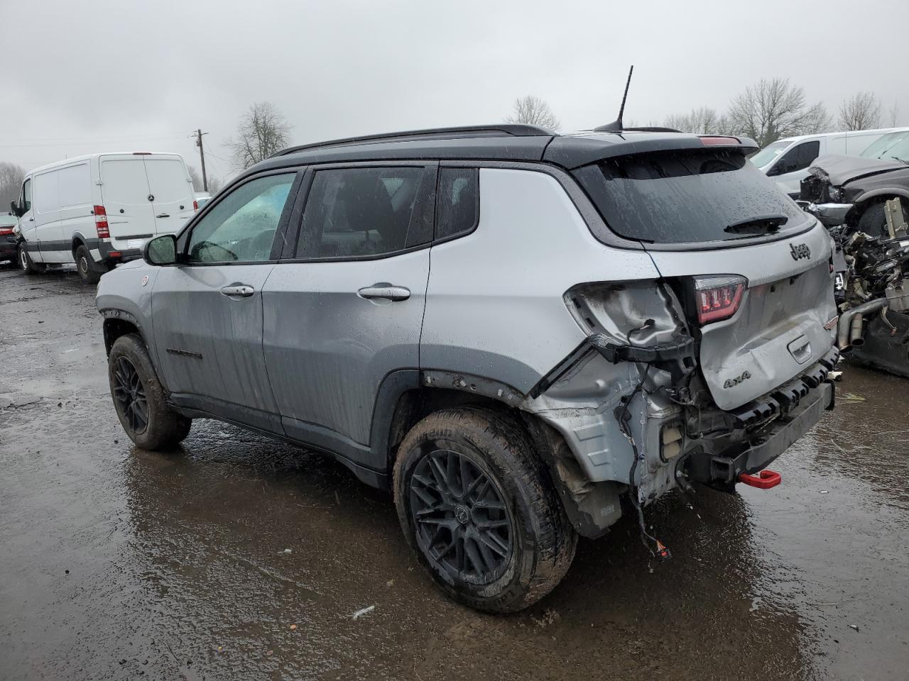 3C4NJDDB0JT419377 2018 Jeep Compass Trailhawk