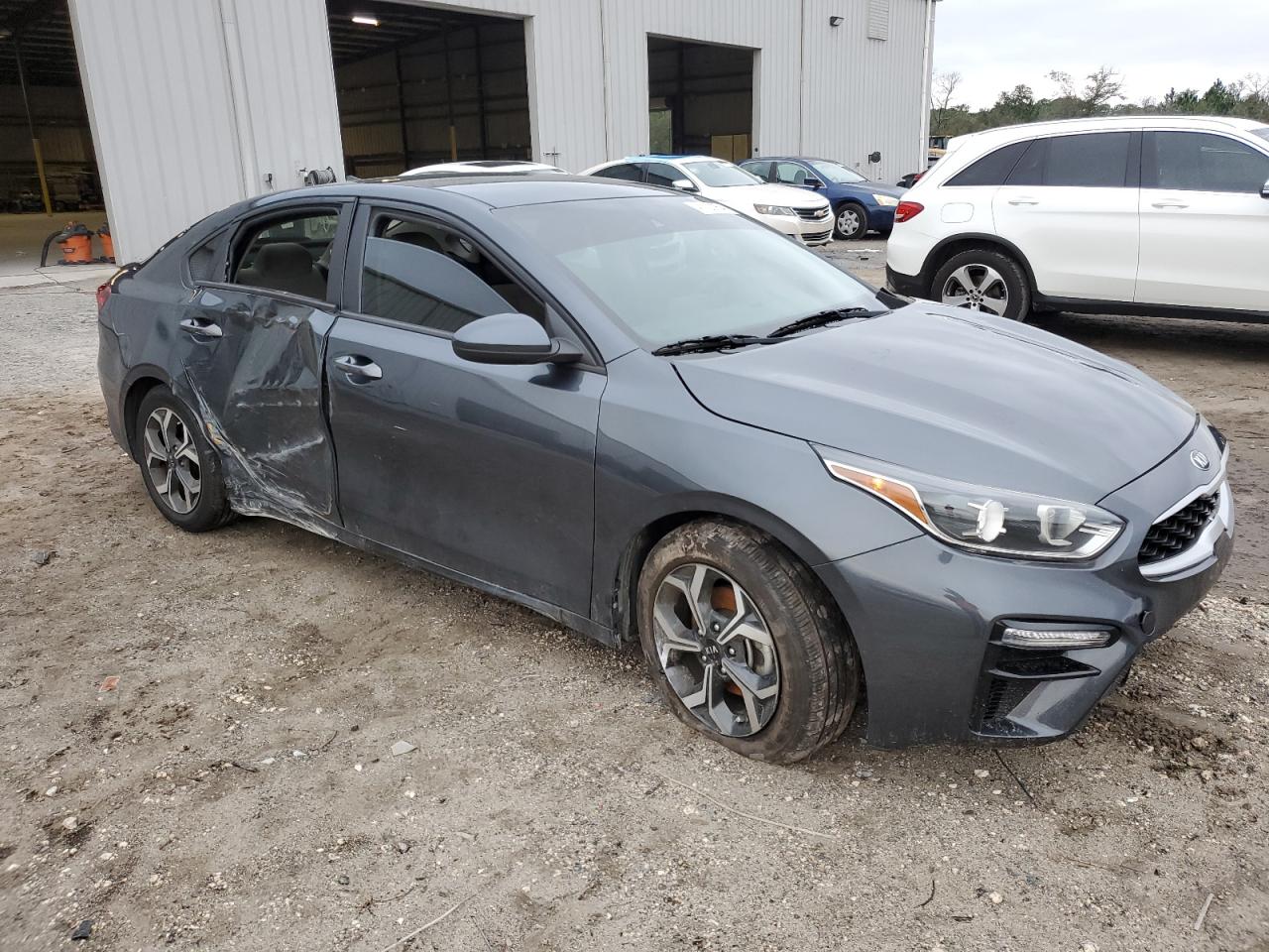 3KPF24AD0ME330604 2021 Kia Forte Fe